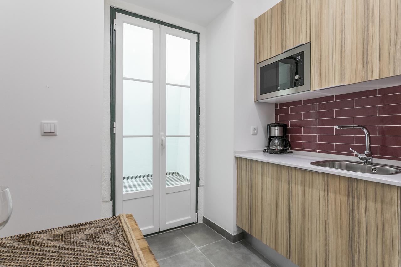 Lxway Apartments Travessa Da Peixeira Lisbona Esterno foto
