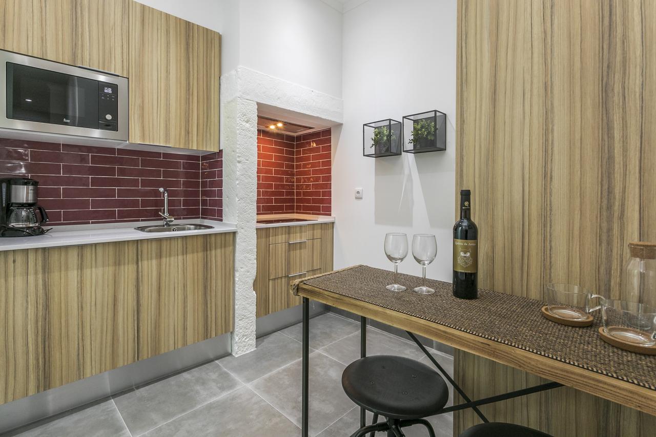 Lxway Apartments Travessa Da Peixeira Lisbona Esterno foto